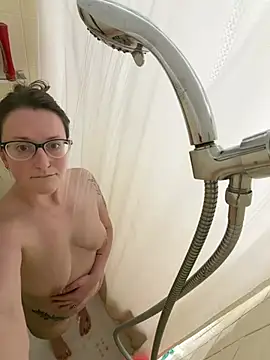 1Lustfully yours online show from March 19, 2:11 am