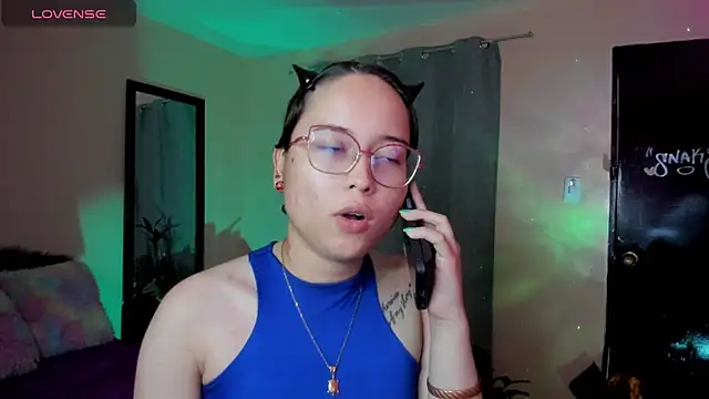 shantalc3rezo online show from February 16, 7:45 pm