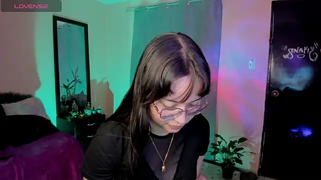 shantalc3rezo online show from February 20, 8:55 pm