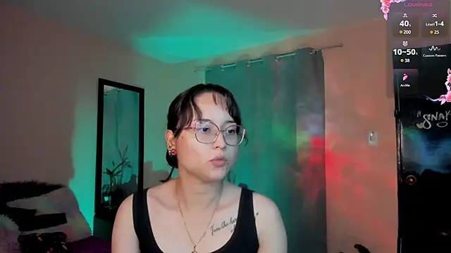 shantalc3rezo online show from February 18, 7:54 pm