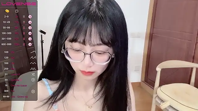 4uoki online show from January 30, 3:19 pm