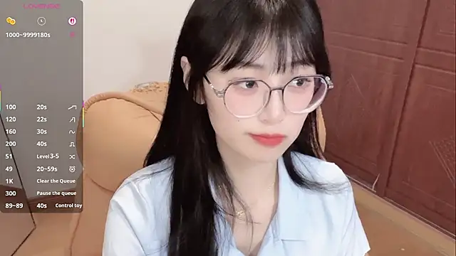 4uoki online show from January 18, 3:15 pm