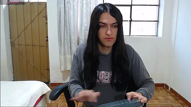 sweet1Girl online show from February 9, 12:03 pm