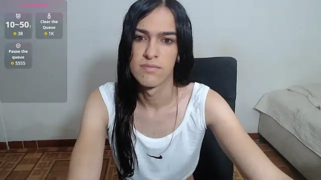 Snapshot of sweet1Girl chatting on June 11, 12:02 pm sweet1Girl online show from June 11, 12:02 pm