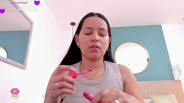 lucy blue28 online show from May 14, 1:19 pm