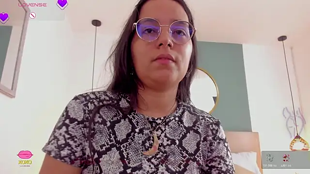 lucy blue28 online show from May 8, 1:15 pm