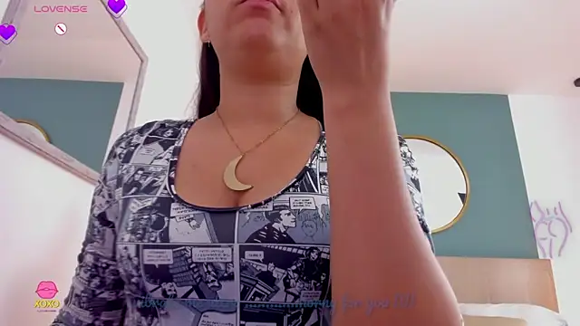 lucy blue28 online show from May 11, 1:45 pm