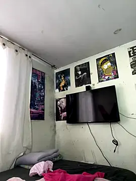 Snapshot of eva_six chatting on October 15, 3:20 pm eva six online show from October 15, 3:20 pm