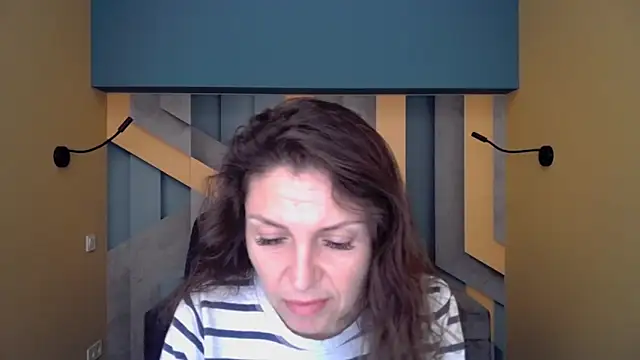 EllaLong online show from November 28, 12:27 pm