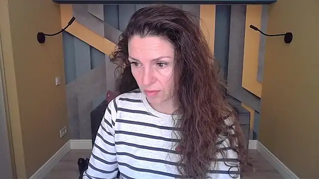 EllaLong online show from December 3, 12:26 pm