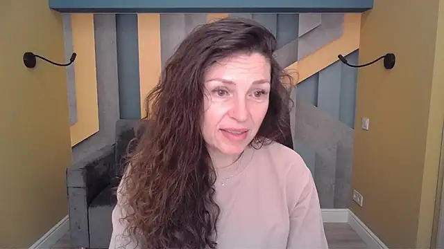 EllaLong online show from March 8, 12:41 pm