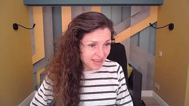 EllaLong online show from April 14, 11:26 am