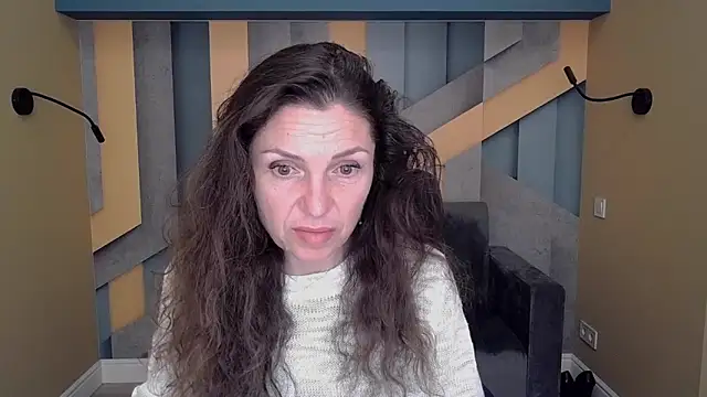 EllaLong online show from October 10, 11:33 am