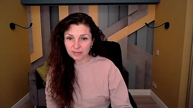 EllaLong online show from March 10, 12:31 pm