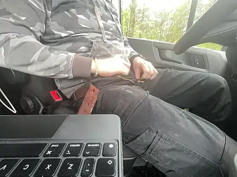 Lovetobenaked4u online show from April 2, 12:34 pm