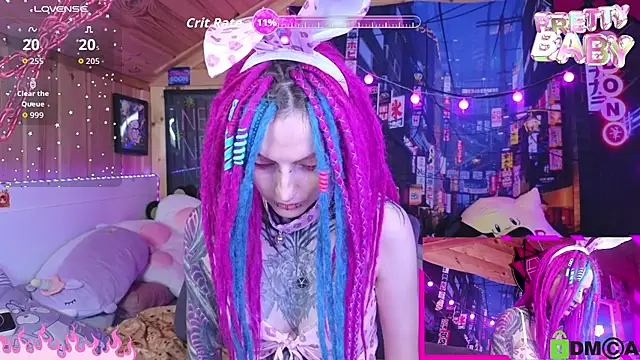 Snapshot of NekoCyber chatting on October 2, 5:11 am NekoCyber online show from October 2, 5:11 am