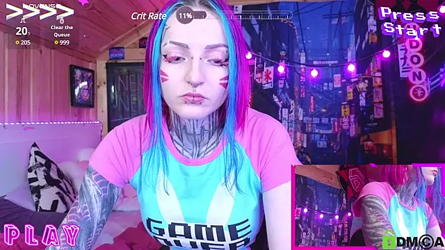 Snapshot of NekoCyber chatting on December 4, 5:43 am NekoCyber online show from December 4, 5:43 am