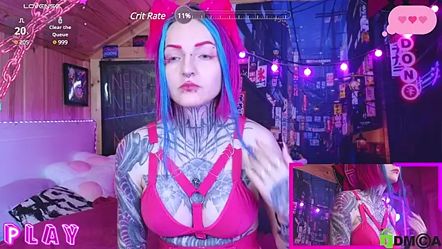 Snapshot of NekoCyber chatting on December 14, 5:40 am NekoCyber online show from December 14, 5:40 am