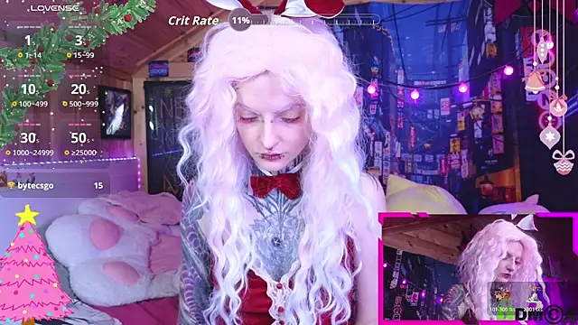 Snapshot of NekoCyber chatting on December 17, 5:23 am NekoCyber online show from December 17, 5:23 am