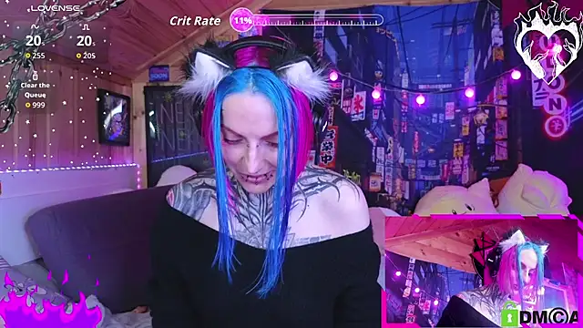 Snapshot of NekoCyber chatting on October 26, 5:19 am NekoCyber online show from October 26, 5:19 am