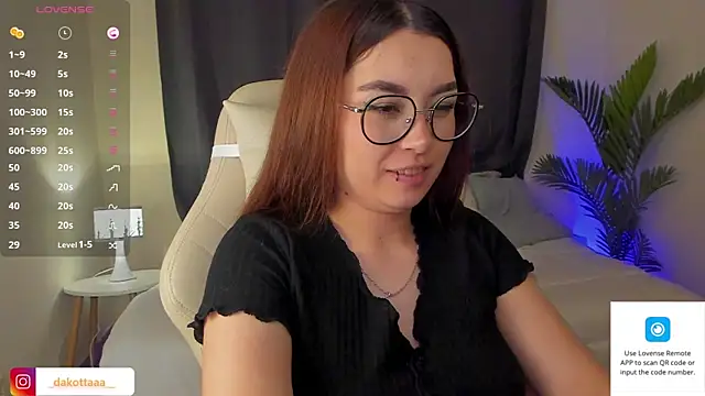dakottaa  online show from March 6, 3:13 am