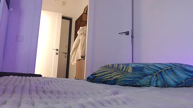 Karolina love  online show from February 13, 8:20 pm