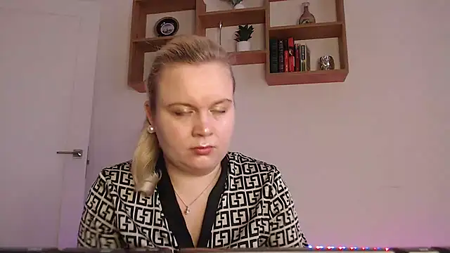 Karolina love  online show from November 16, 11:37 am