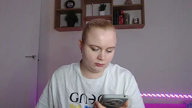 Karolina love  online show from December 5, 11:42 am