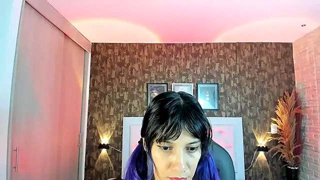 Snapshot of kitty__horny chatting on February 7, 11:34 am kitty horny online show from February 7, 11:34 am
