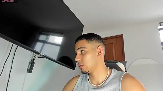 joss 111 online show from September 17, 12:40 pm