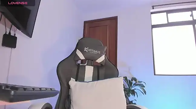 joss 111 online show from February 23, 8:00 pm