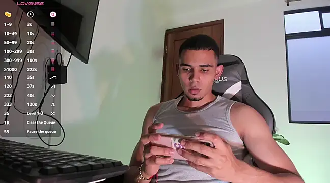 joss 111 online show from February 19, 10:42 pm