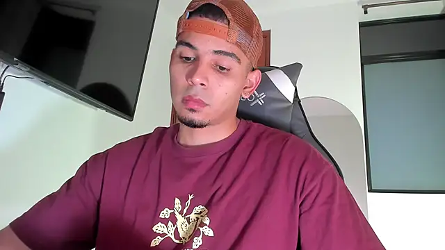 joss 111 online show from September 26, 11:22 pm