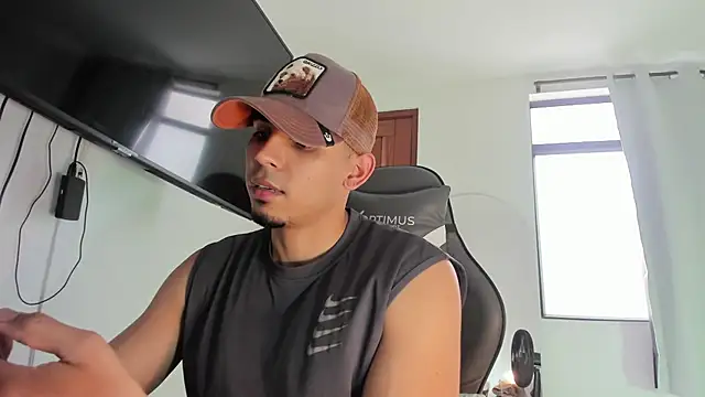 joss 111 online show from October 18, 7:05 pm