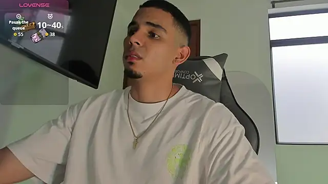 joss 111 online show from September 30, 3:51 pm