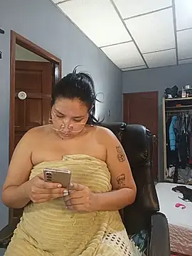 DanelyLopez online show from June 12, 1:58 am