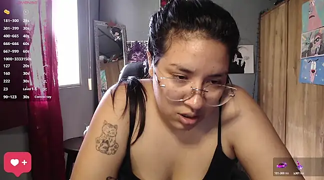 DanelyLopez online show from February 26, 6:37 pm