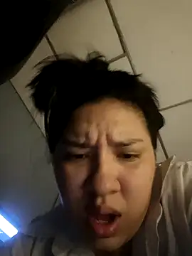 Snapshot of DanelyLopez chatting on January 7, 12:59 am DanelyLopez online show from January 7, 12:59 am