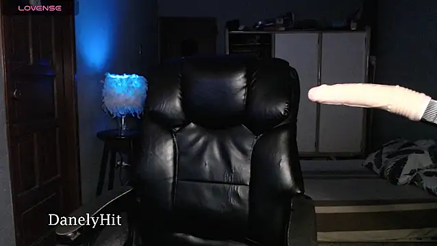 DanelyLopez online show from April 16, 1:39 am