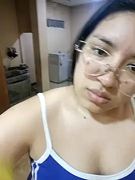 DanelyLopez online show from November 27, 11:27 pm