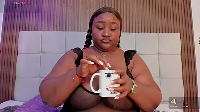 Saravy Blandon online show from February 17, 10:34 am