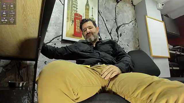 Maxi TheBigDaddy online show from May 20, 1:08 pm