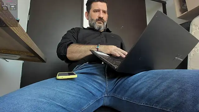 Maxi TheBigDaddy online show from May 26, 1:09 pm