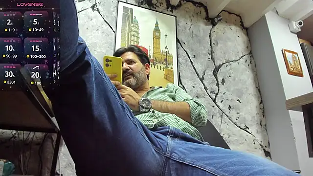 Maxi TheBigDaddy online show from December 20, 12:02 am