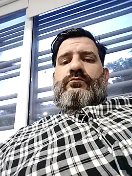 Maxi TheBigDaddy online show from April 13, 11:09 pm