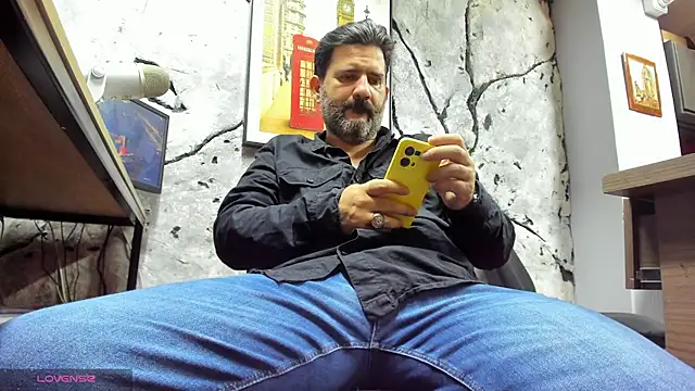 Maxi TheBigDaddy online show from December 22, 5:46 pm