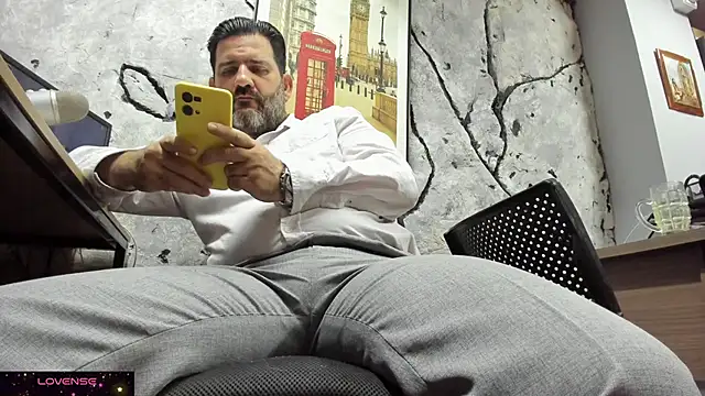 Maxi TheBigDaddy online show from October 31, 11:18 am