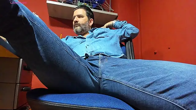 Maxi TheBigDaddy online show from March 17, 12:25 pm