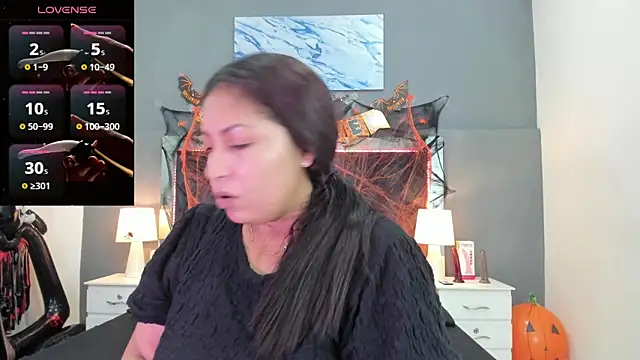 Lauralove 69 online show from November 2, 5:51 pm