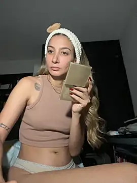 DanikRosse online show from October 20, 4:36 am